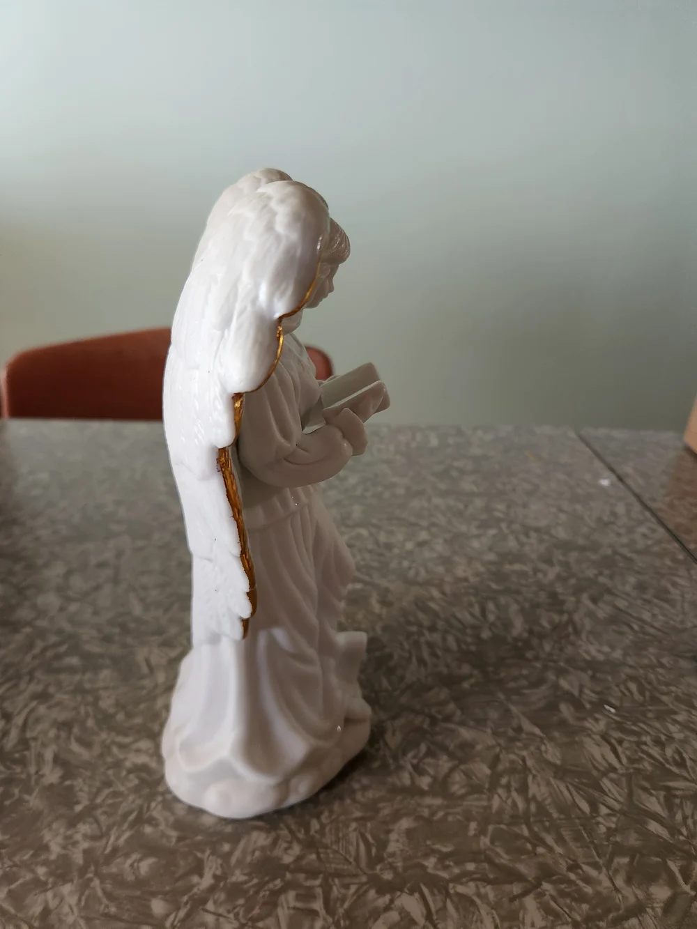 Source Unknown White and Gold Angel Figurine